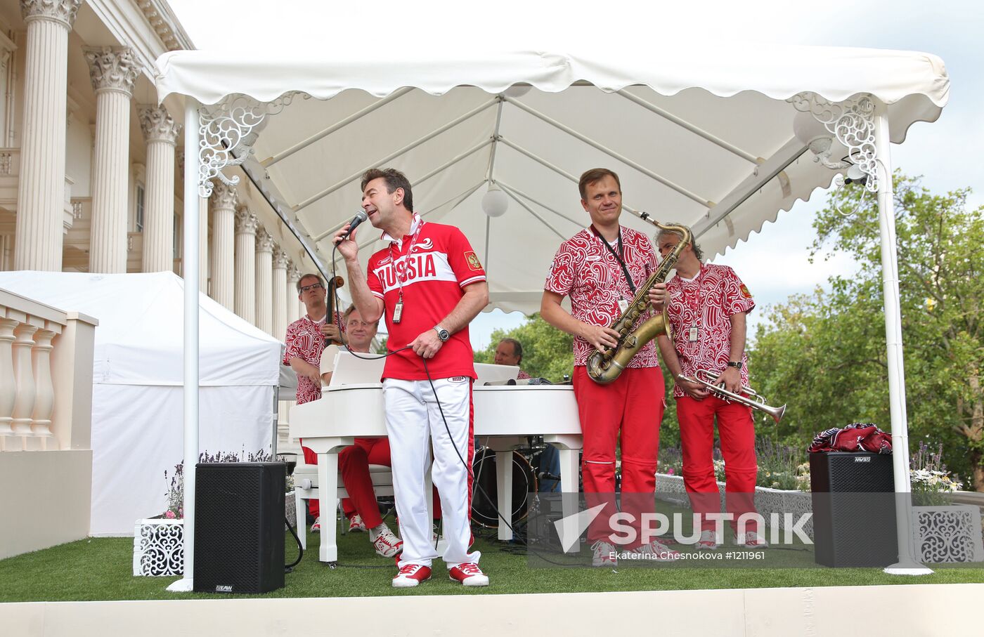 Guests of Bosco Club on Olympics' last day