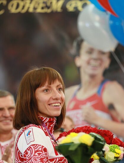 Russian national team arrives home from Olympic Games in London