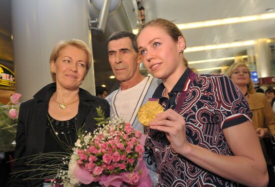 Russian national team arrives home from Olympic Games in London