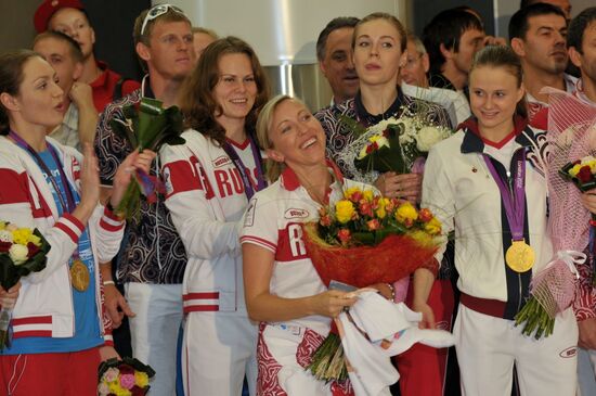 Russian national team arrives home from Olympic Games in London