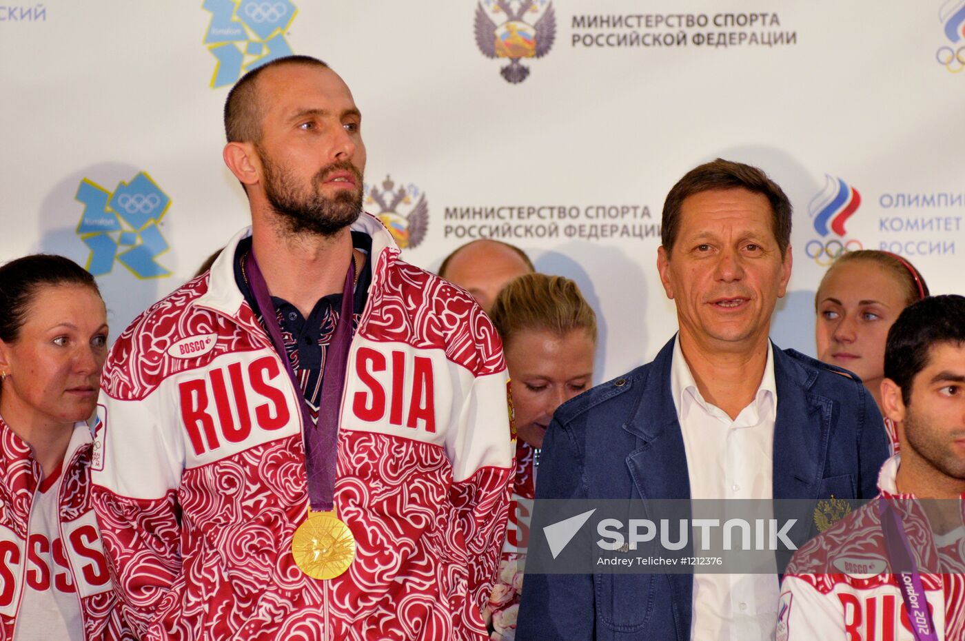 Russian national team arrives home from Olympic Games in London