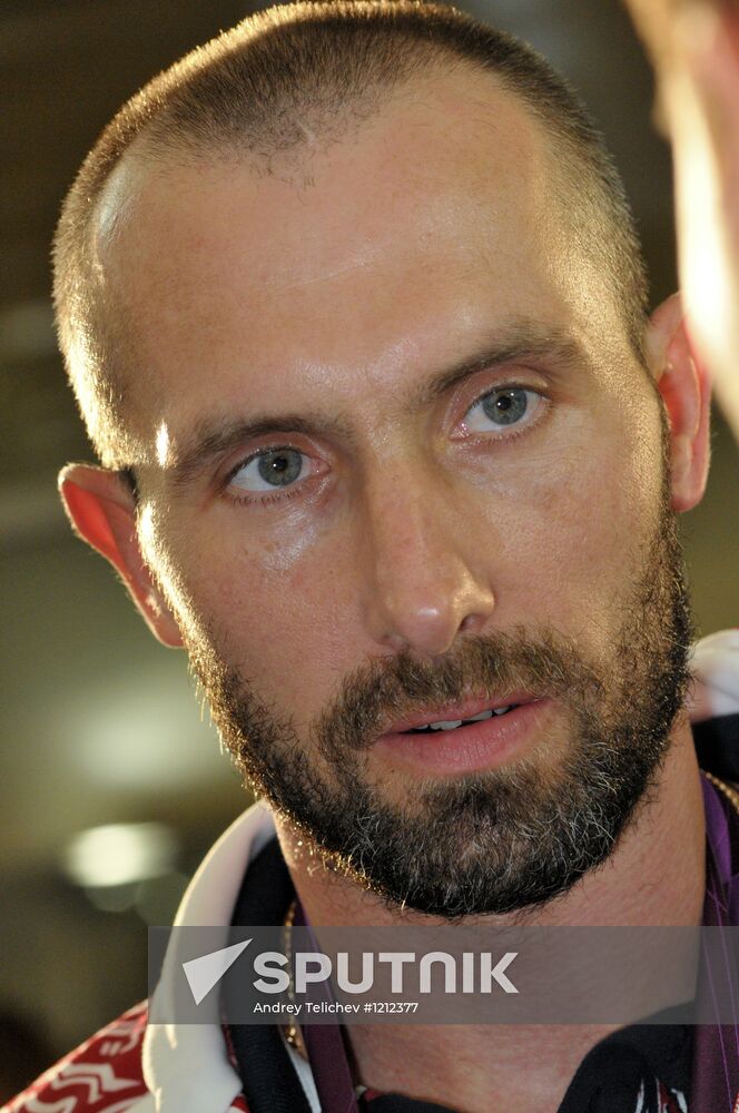 Russian national team arrives home from Olympic Games in London