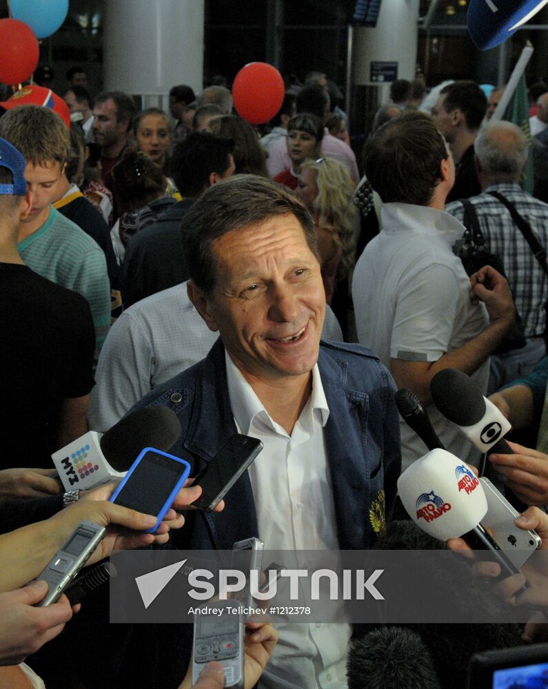 Russian national team arrives home from Olympic Games in London