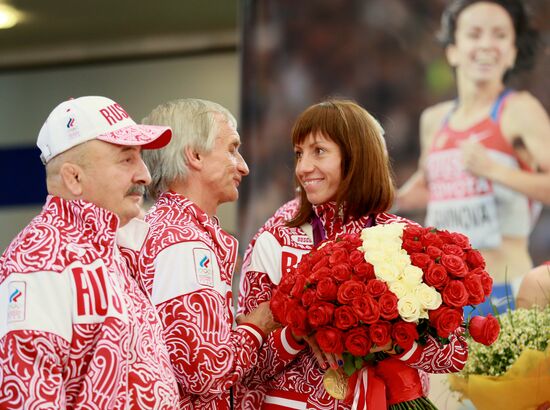 Russian national team arrives home from Olympic Games in London