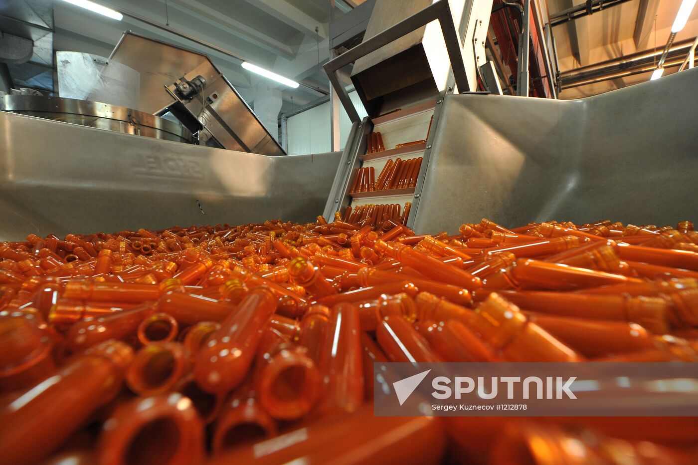 Work of Moscow beer and alcohol-free plant "Ochakovo"