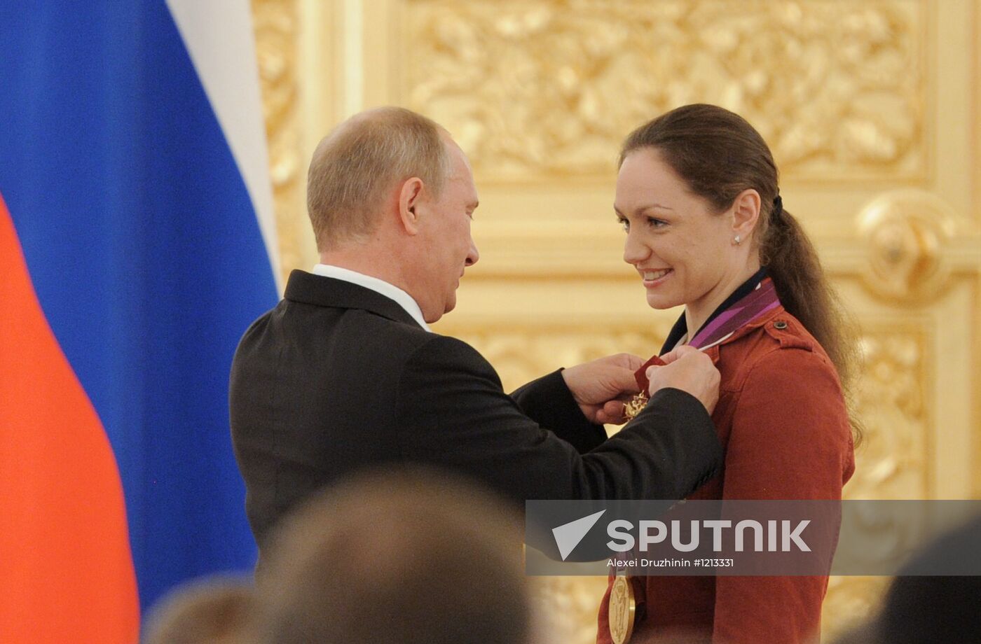 Vladimir Putin presents state awards to Russian Olympic athletes