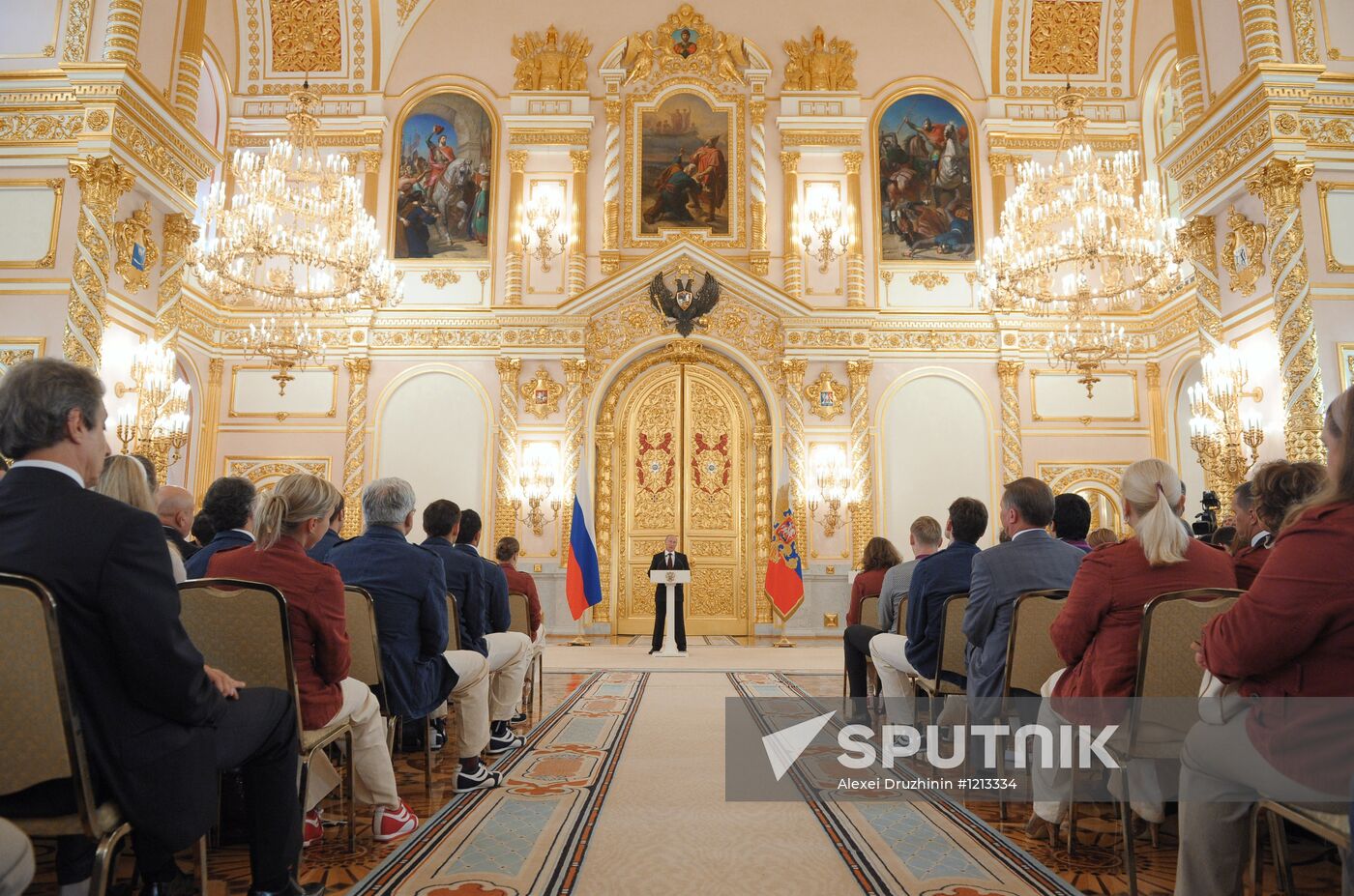 Vladimir Putin presents state awards to Russian Olympic athletes