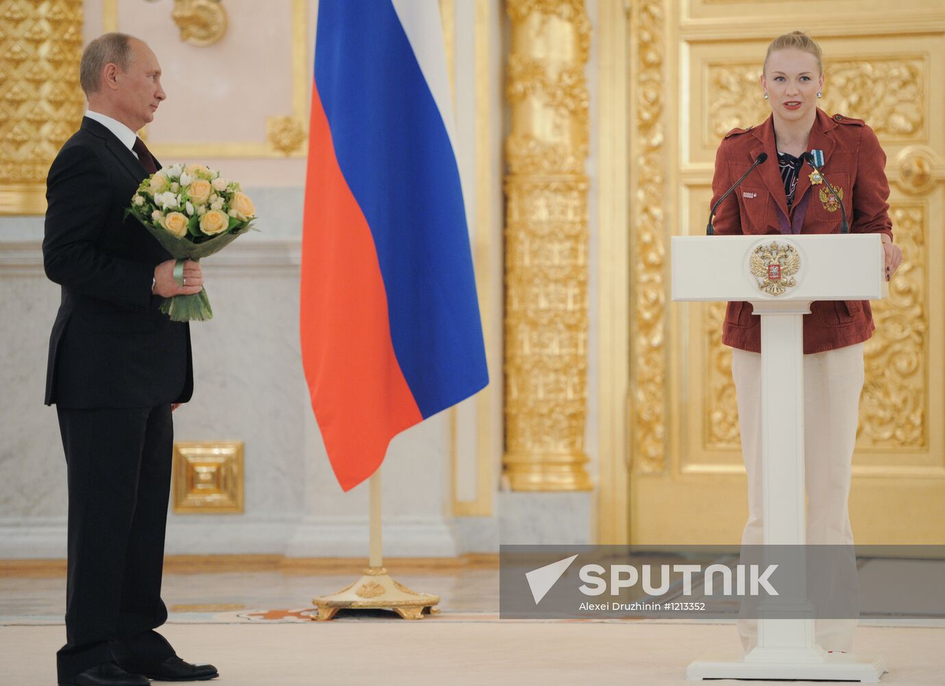 Vladimir Putin presents state awards to Russian Olympic athletes