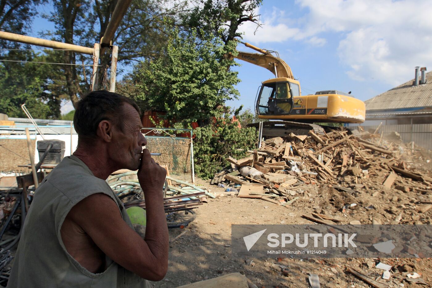 Post-flood recovery work in Krymsk