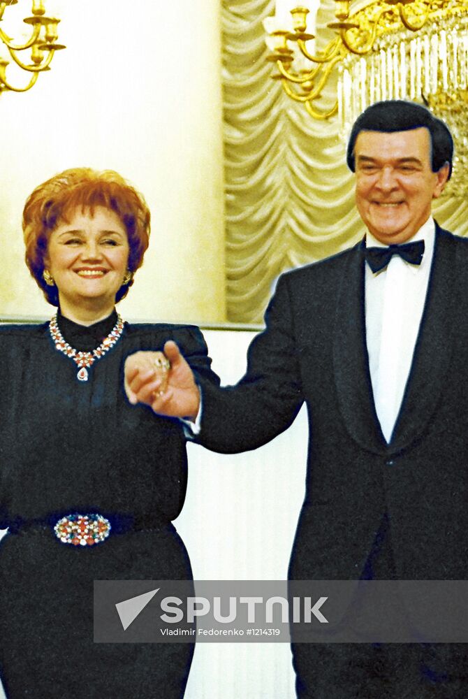 Tamara Sinyavskaya and Muslim Magomayev