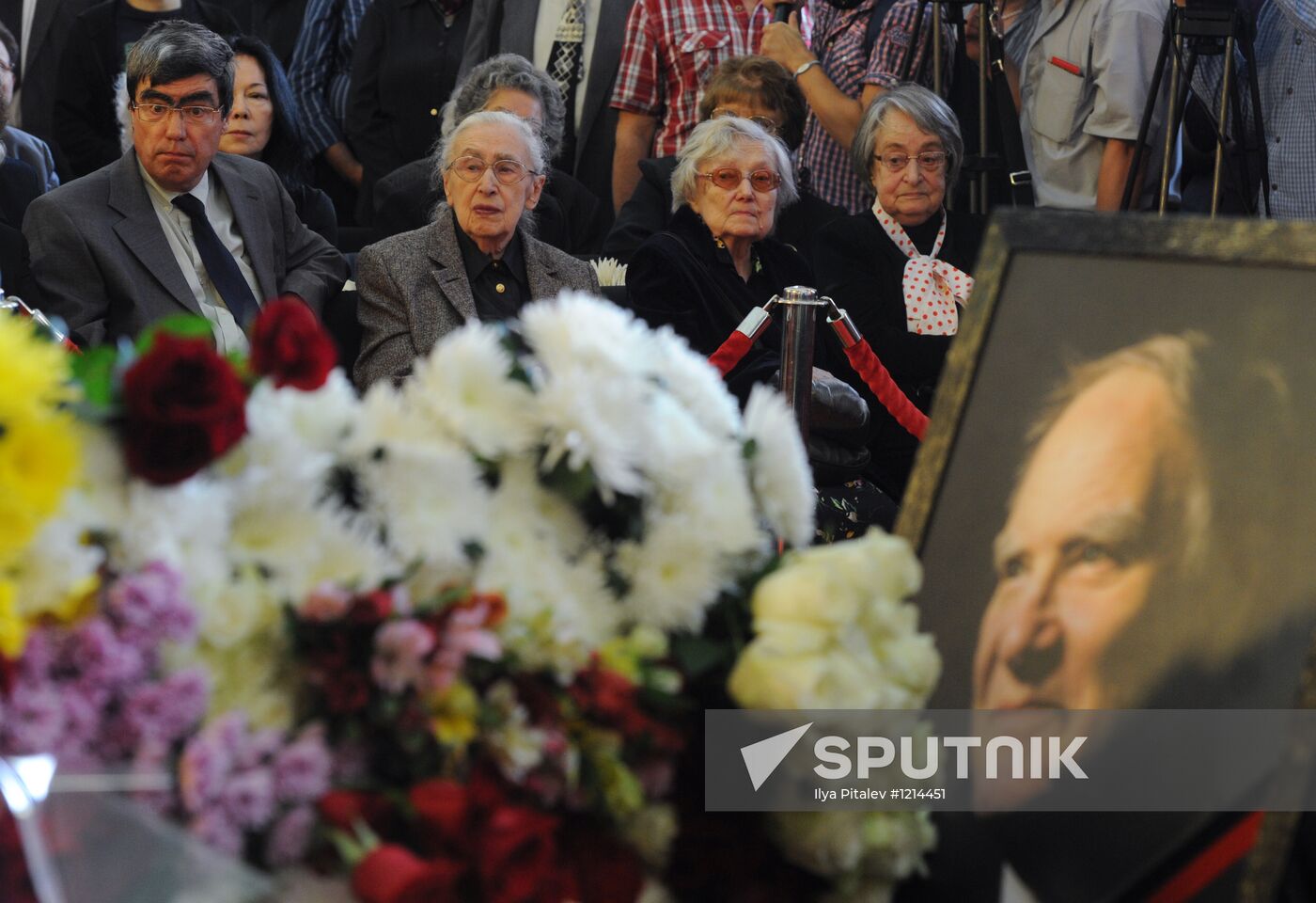 Civil funeral of Sergei Kapitsa