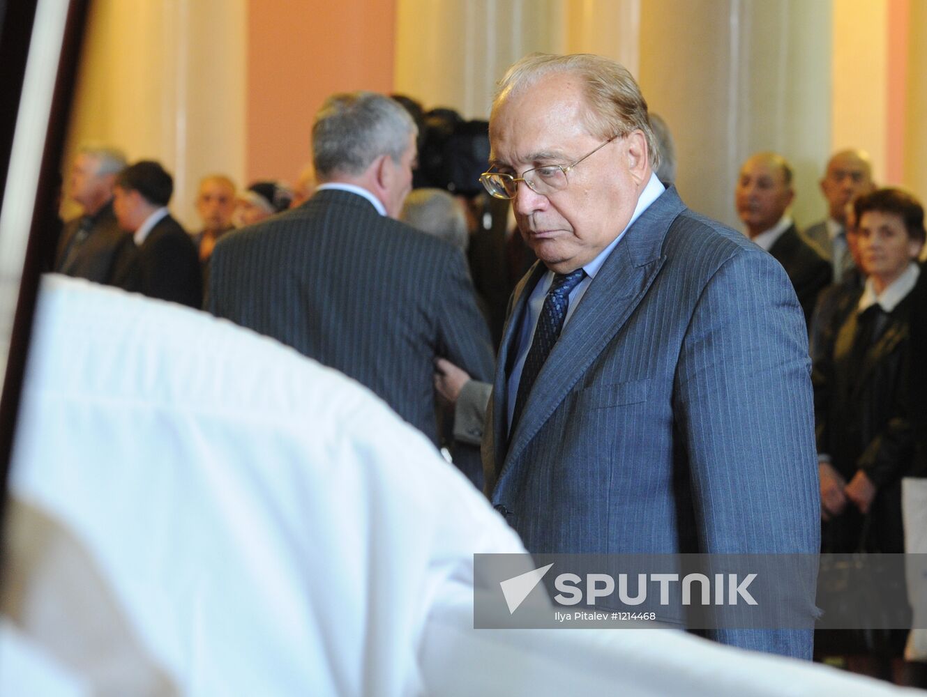 Funeral service for Sergei Kapitsa