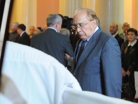Funeral service for Sergei Kapitsa