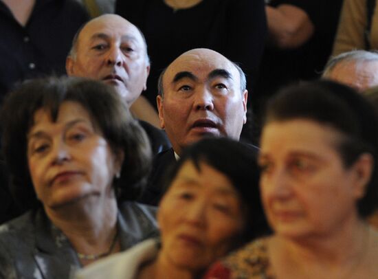 Funeral service for Sergei Kapitsa