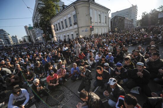 Eid Al-Fitr celebrated in Moscow