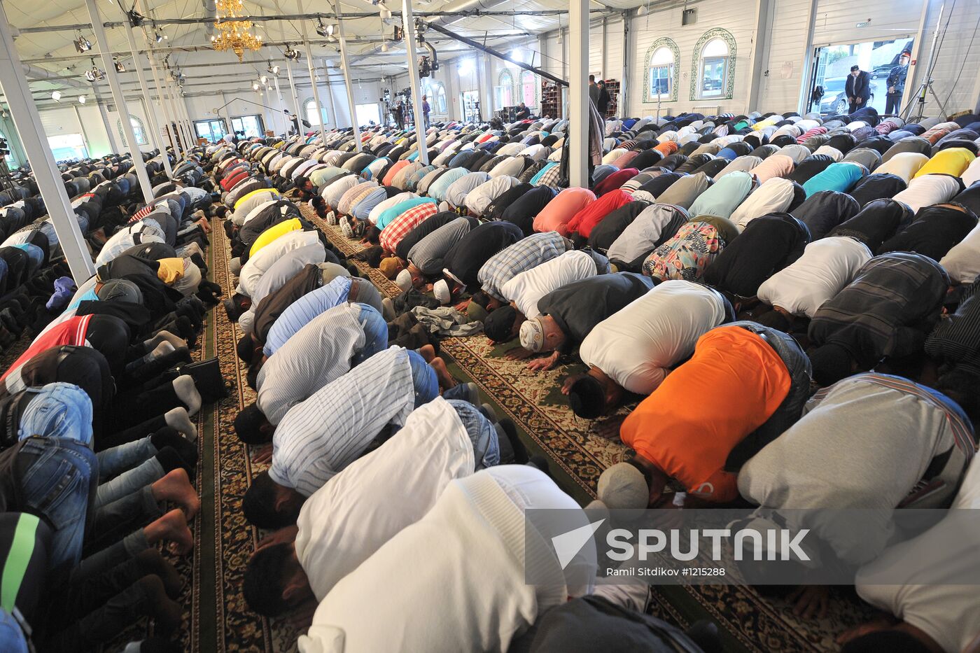 Eid Al-Fitr celebrated in Moscow