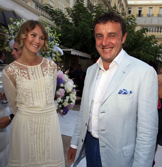 Belaya Liliya Fund charity evening