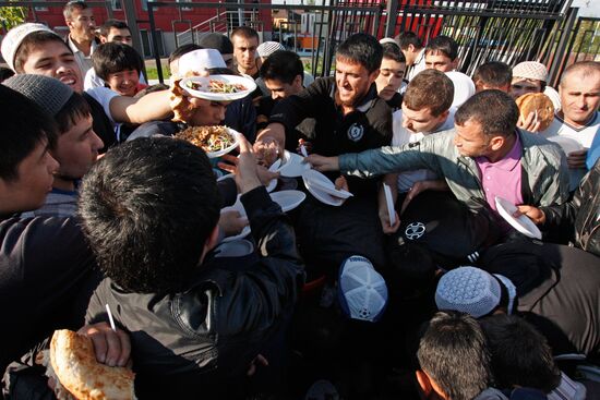 Eid Al-Fitr celebrated in Moscow