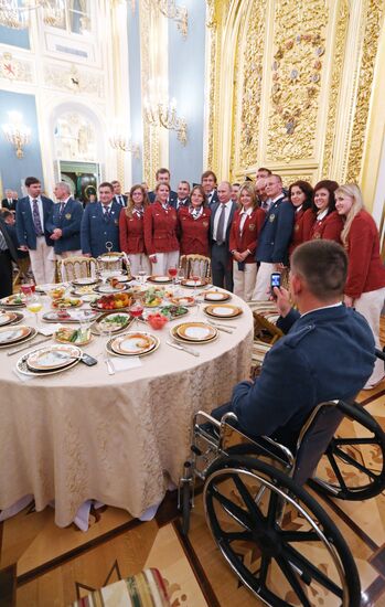 V.Putin meets with Russian Paralympic team in Kremlin