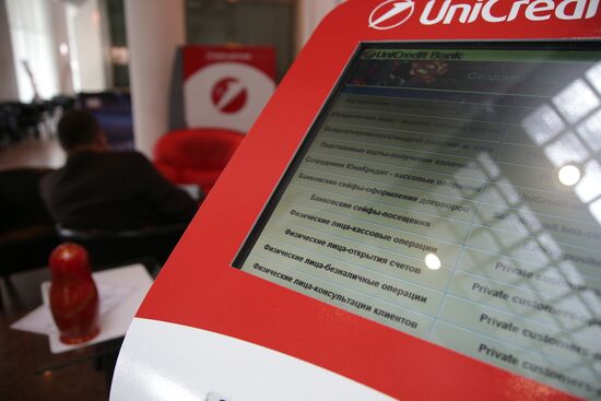 Work of UniCredit Bank
