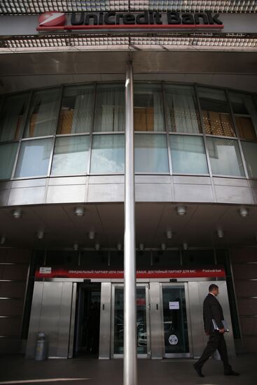 Work of UniCredit Bank