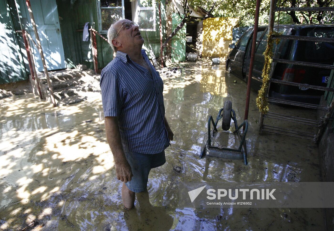 Flooding in Novomikhailovsky settlement outside Tuapse