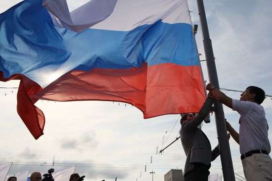 Russian Flag Day celebrated