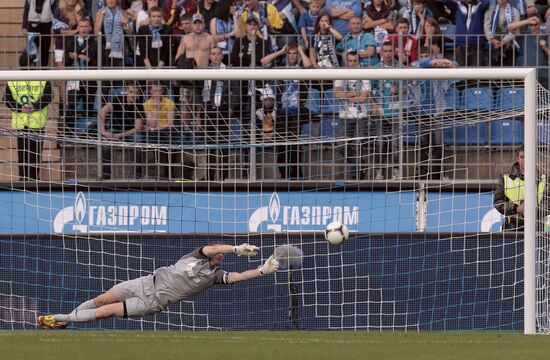 Football. Russian Premiere League. Zenit vs. Rubin