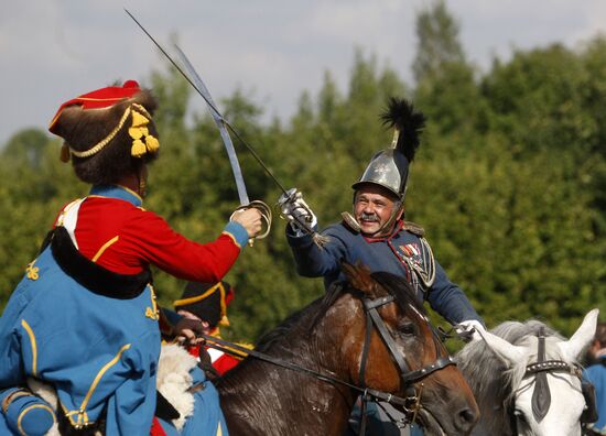 Battle reenactment as part of "Glory of Borodino" festival