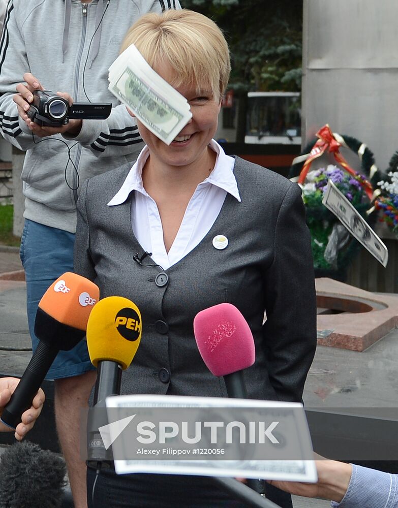 Yevgeniya Chirikova submits documents to run for Khimki mayor