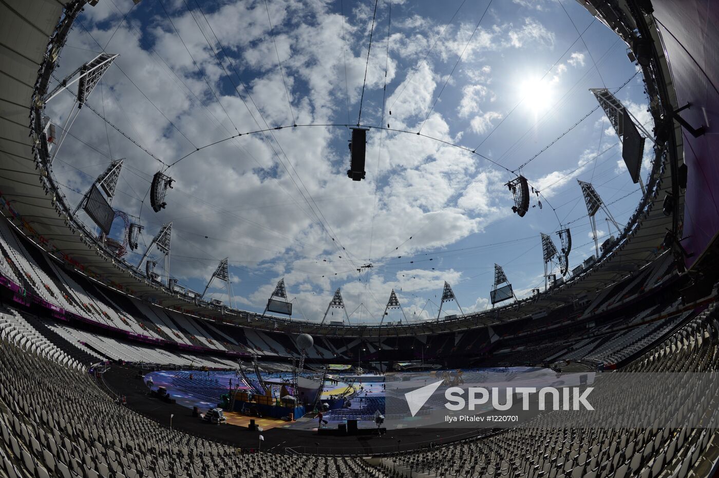 Preparations for opening the XIV Paralympic Games 2012 in London
