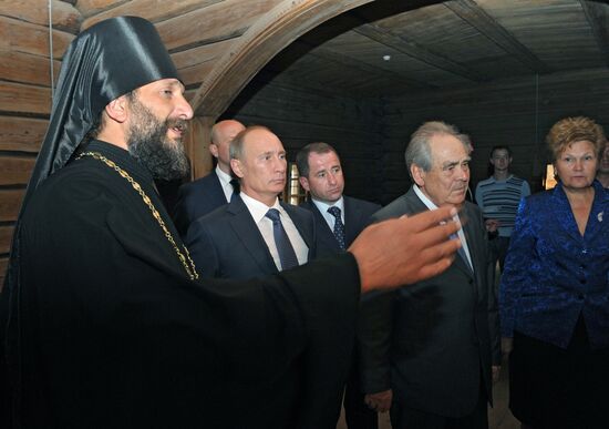 Vladimir Putin visits Volga Federal District