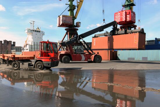 Container terminal at Kaliningrad seaport