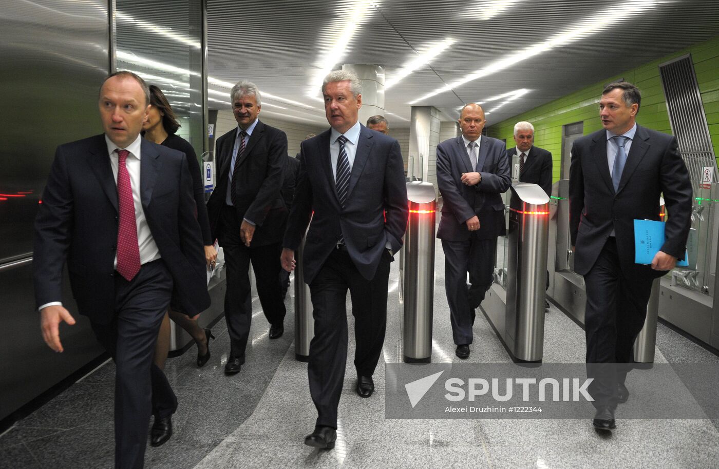 Moscow Mayor Sobyanin visits new metro station "Novokosino"