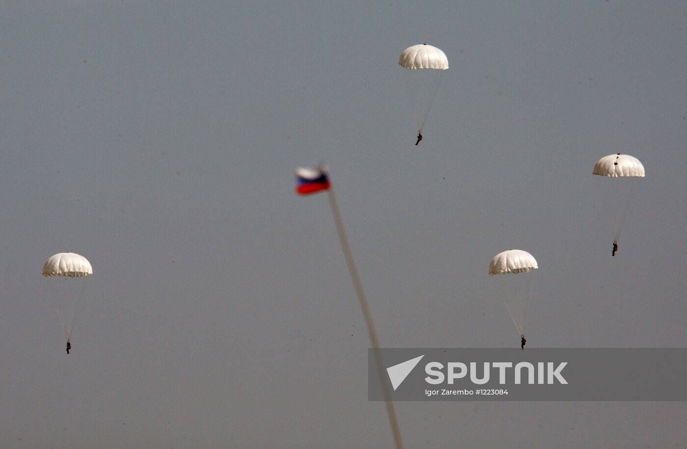 Marine and paratroopers landing drill in Kaliningrad Region
