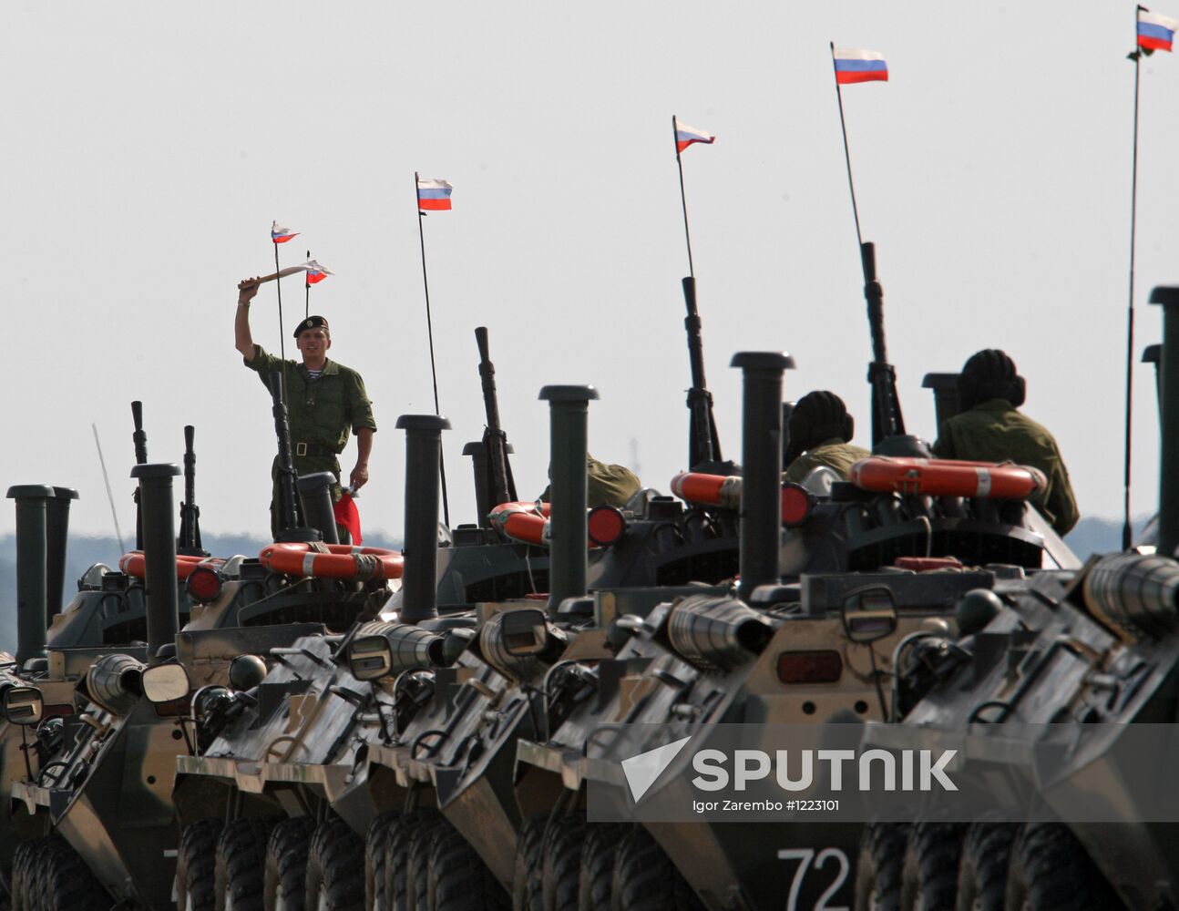Marine and paratroopers landing drill in Kaliningrad Region