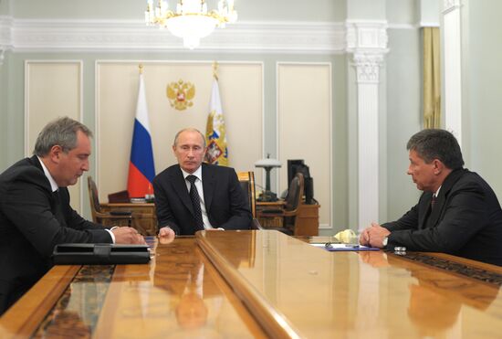 Vladimir Putin meets with Dmitry Rogozin and Vladimir Popovkin
