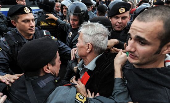 Strategy-31 rally in Moscow