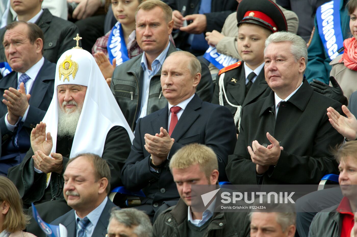 Sergei Sobyanin wishes Muscovites and visitors a happy City Day