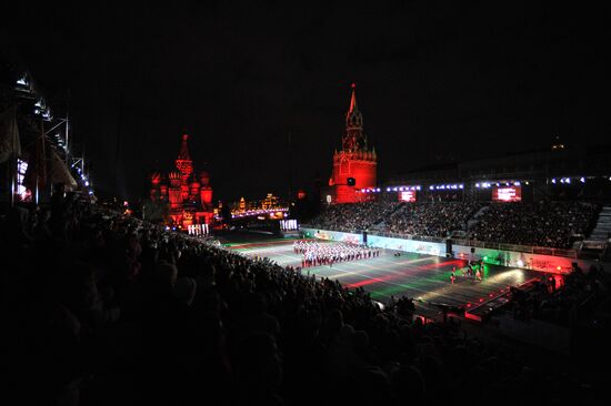 Opening ceremony of Spasskaya Tower 2012 festivalq