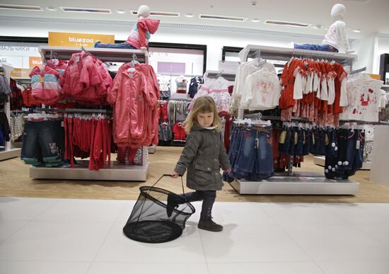 British retailer Debenhams launches its first store in Russia