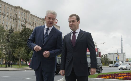 Dmitry Medvedev at unveiling of restored Gate of Triumph