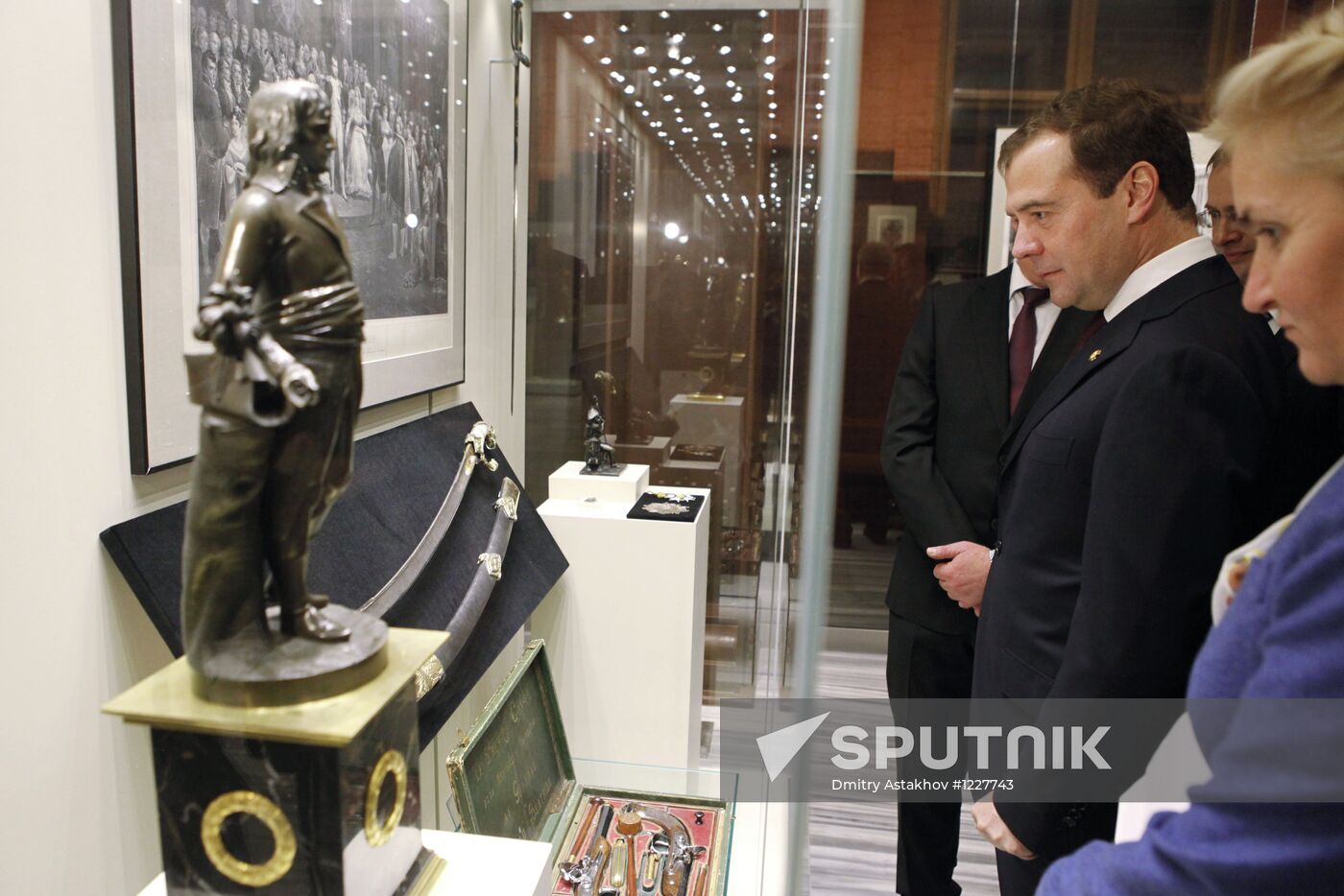 Medvedev attends 1812 Patriotic War Museum opening ceremony