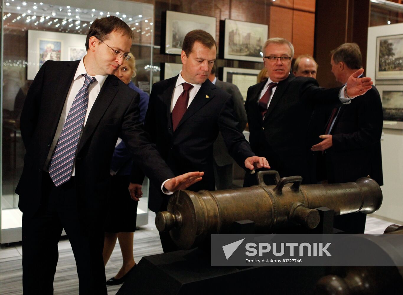 Medvedev attends 1812 Patriotic War Museum opening ceremony