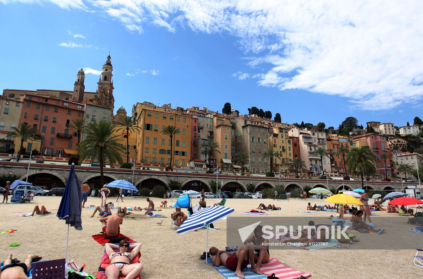 World Countries: France