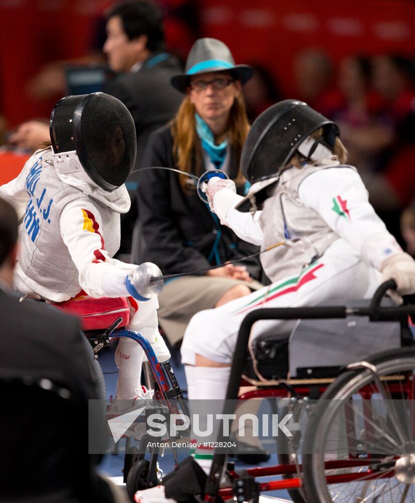 Paralympics 2012 Wheelchair Fencing. Women