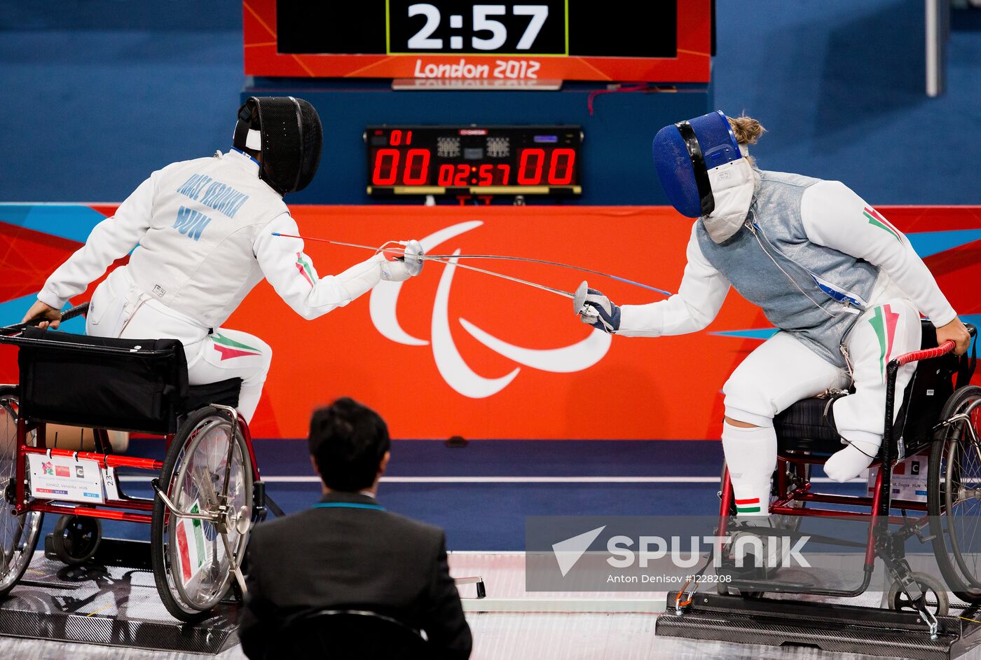 Paralympics 2012 Wheelchair Fencing. Women