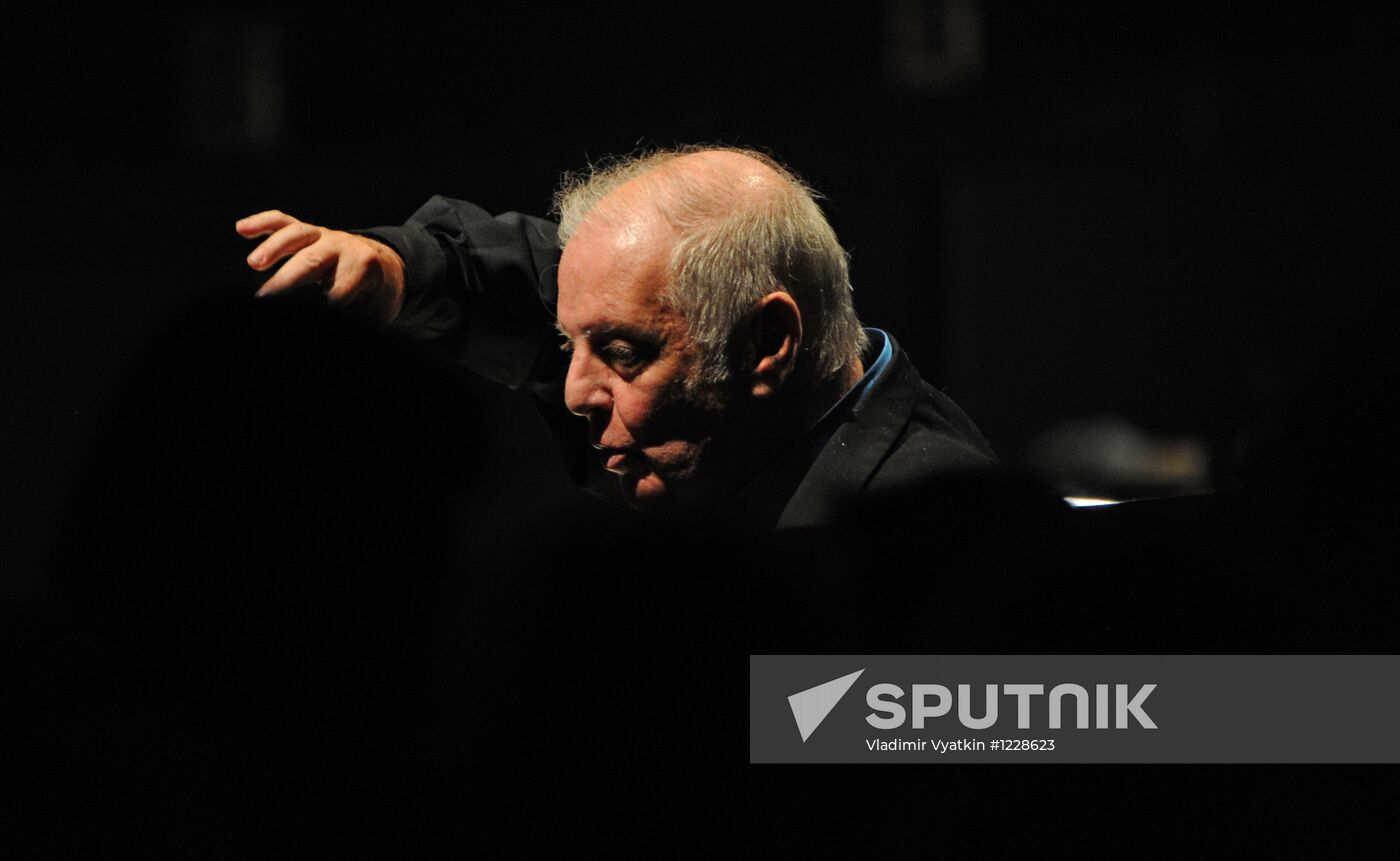 La Scala company rehearses "Don Giovanni" in Moscow