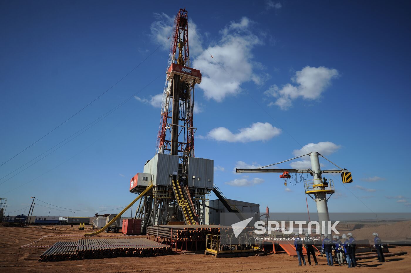 Gas extraction in Orenburg Region