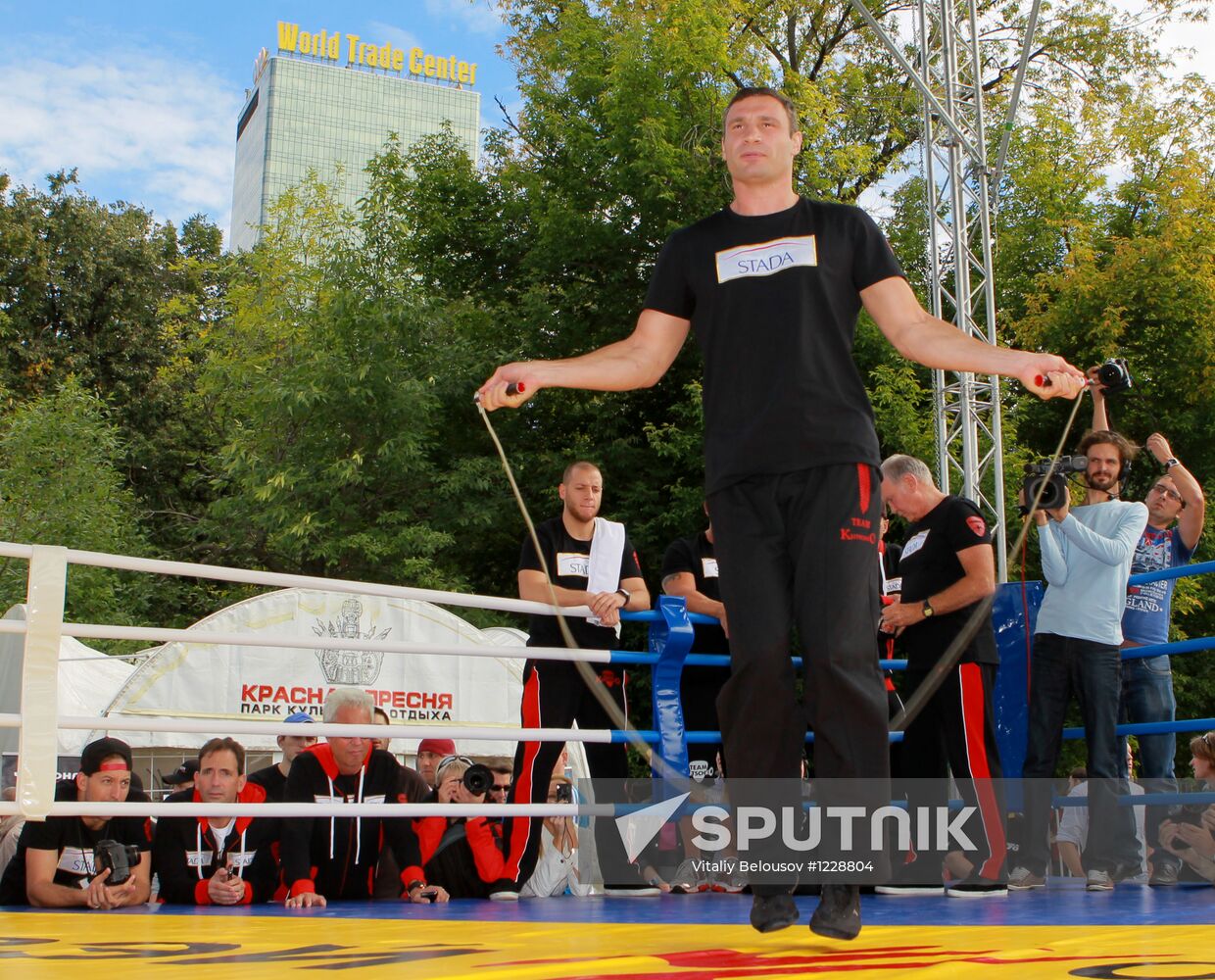 Boxing. Vitali Klitschko and Manuel Charr's training sessions